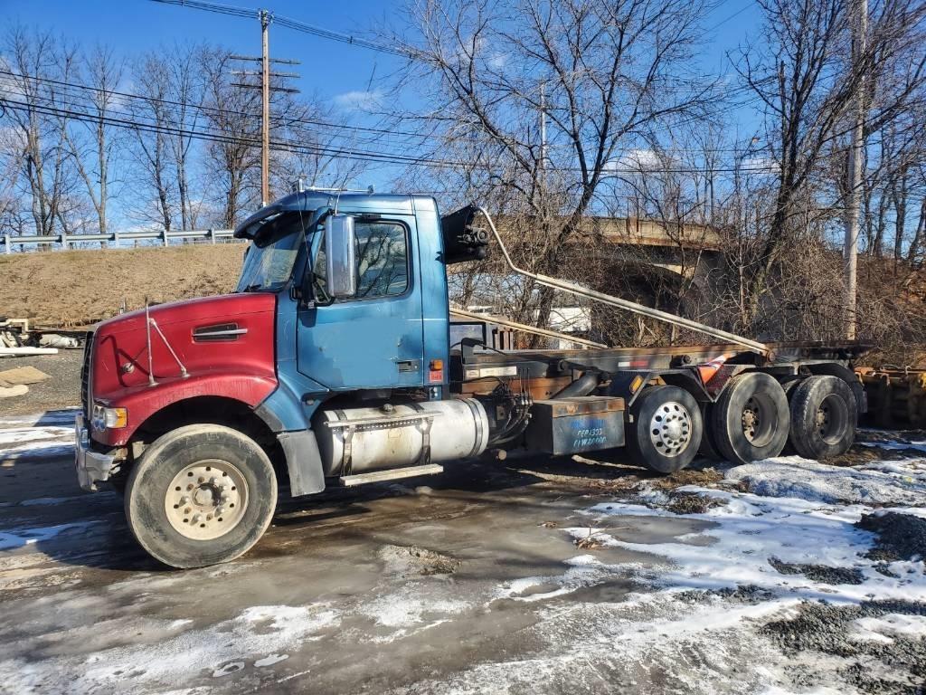 Volvo VHD84F Savivarčiai su kabeliniu keltuvu