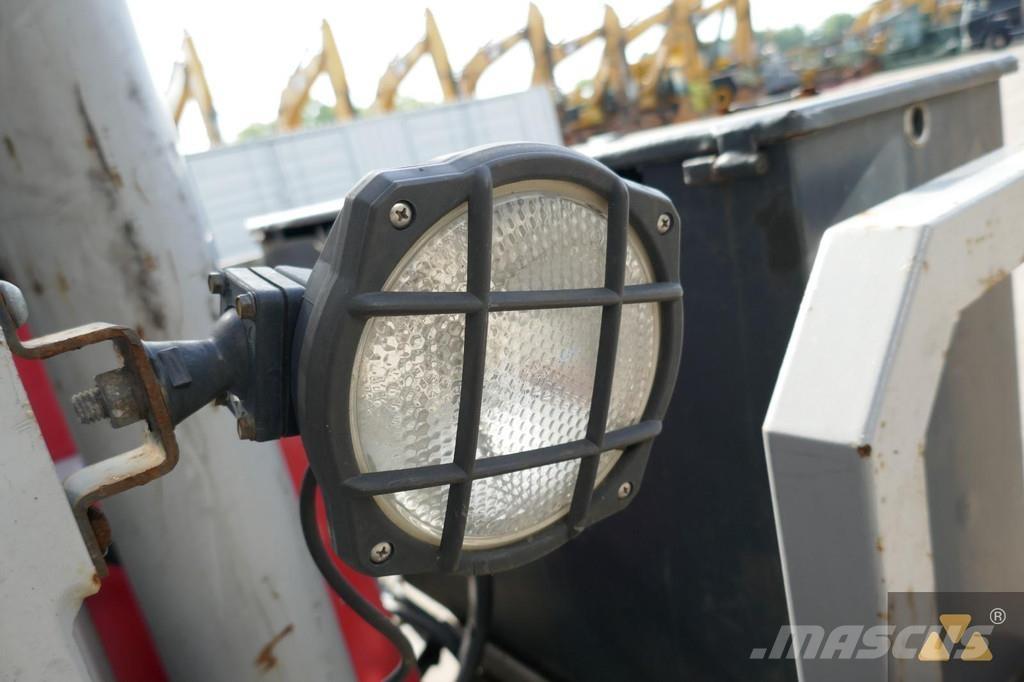  Manitex-Valla 75E Kiti kranai