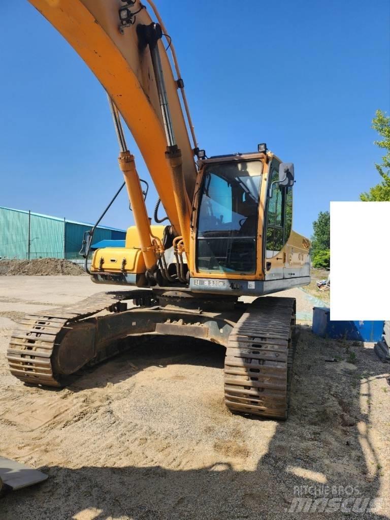 Hyundai Robex 300 LC Vikšriniai ekskavatoriai