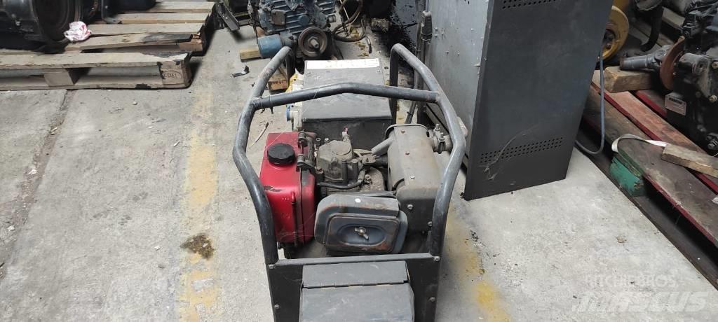 Mosa TS200/CF Kiti generatoriai