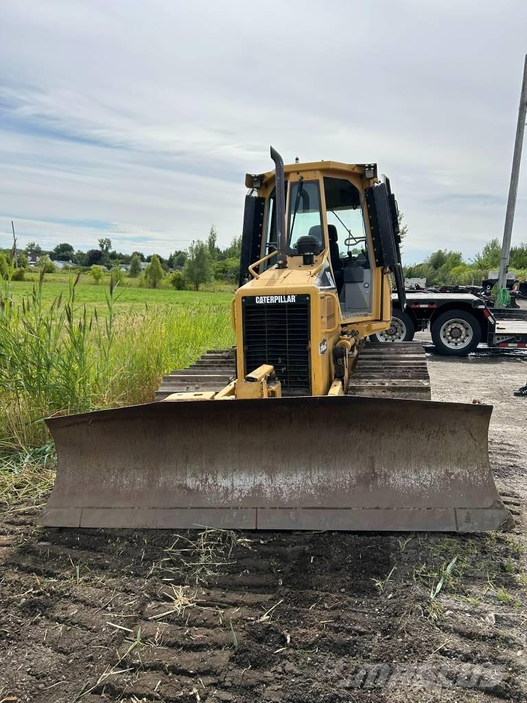 CAT D 3 G LGP Vikšriniai buldozeriai