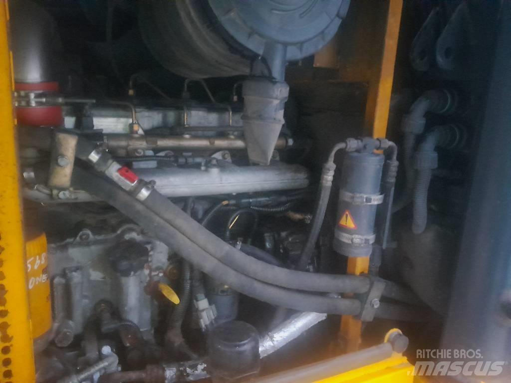 JCB 412 Naudoti ratiniai krautuvai