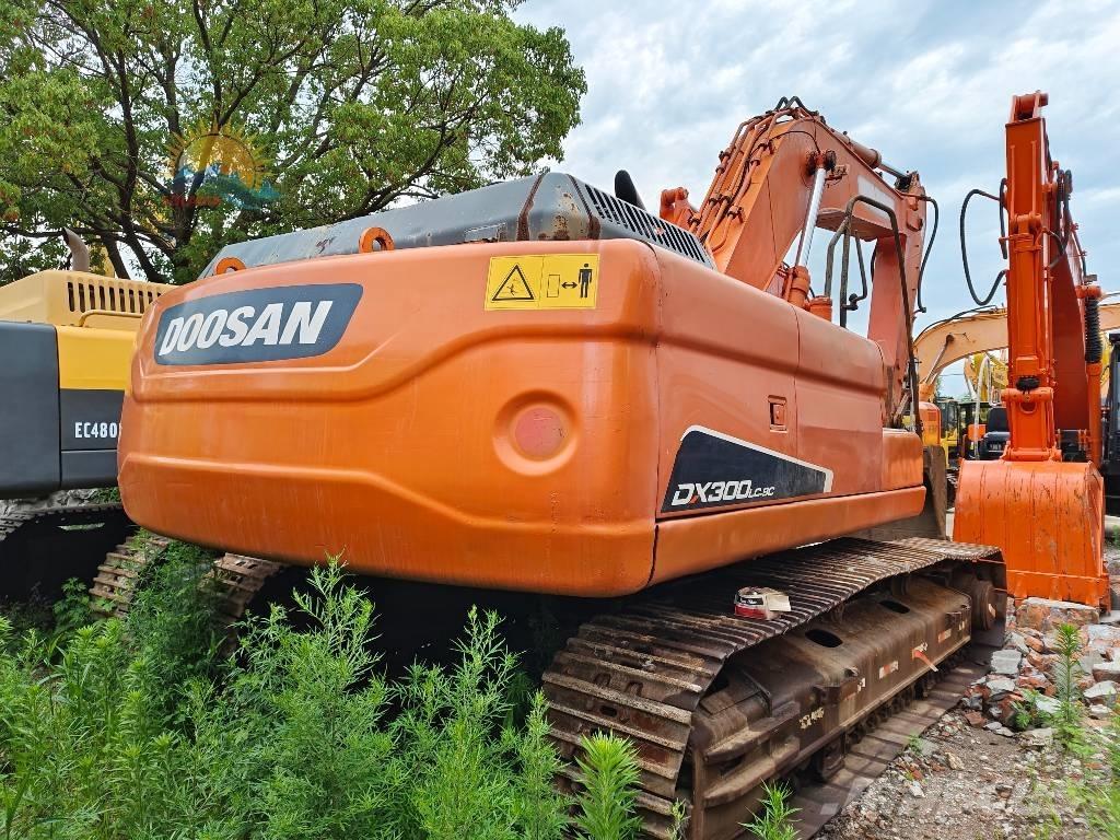 Doosan DX 300 LC Vikšriniai ekskavatoriai