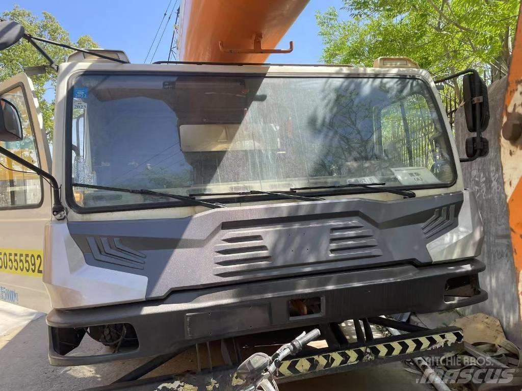 Zoomlion ZTV550 Visureigiai kranai