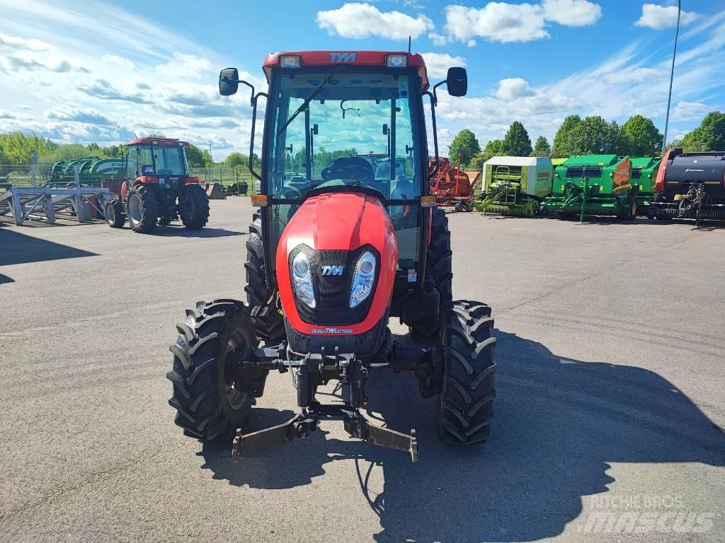 TYM T503 Naudoti kompaktiški traktoriai