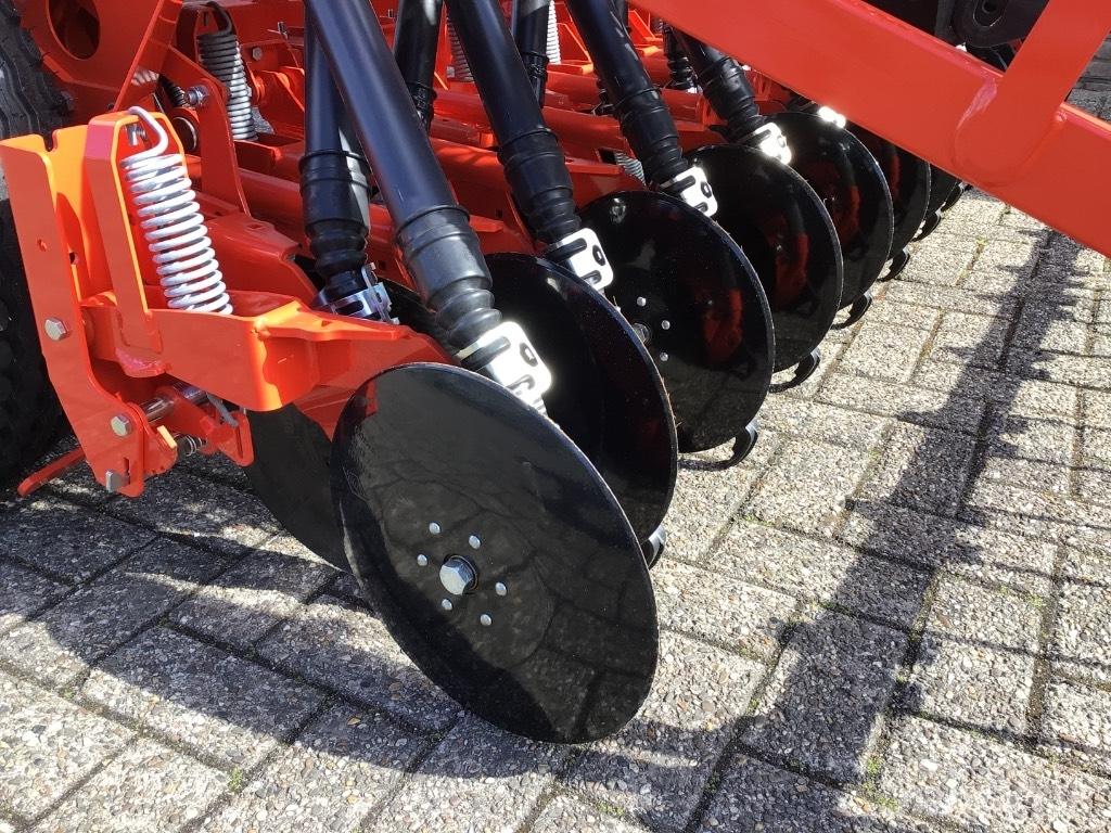 Kuhn Premia 300-24MD Sėjimo technika