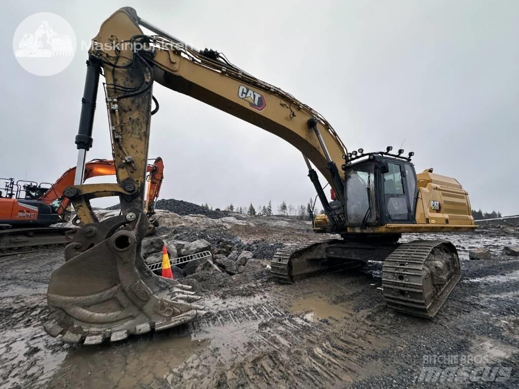 CAT 352 Vikšriniai ekskavatoriai