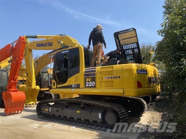 Komatsu PC 220-8 Vikšriniai ekskavatoriai