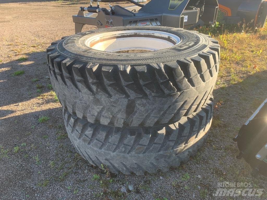 Nokian 16.9 R28 Padangos, ratai ir ratlankiai