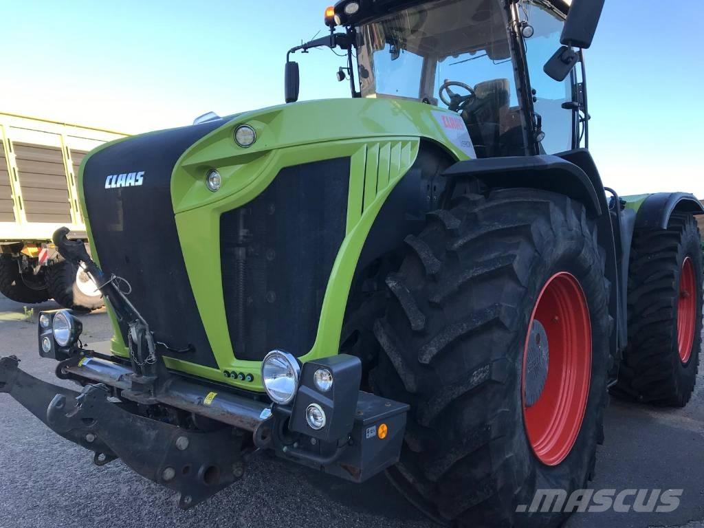 CLAAS XERION 4500 VC Traktoriai