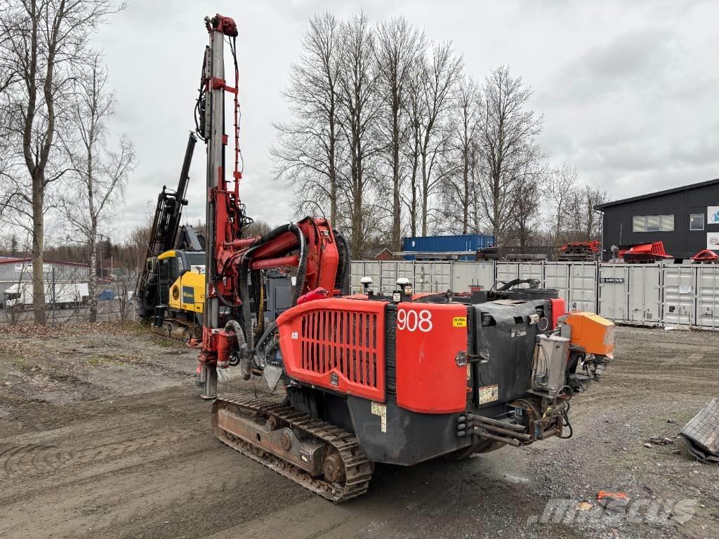 Sandvik Dino DC400Ri Žemės paviršiaus gręžimo technika