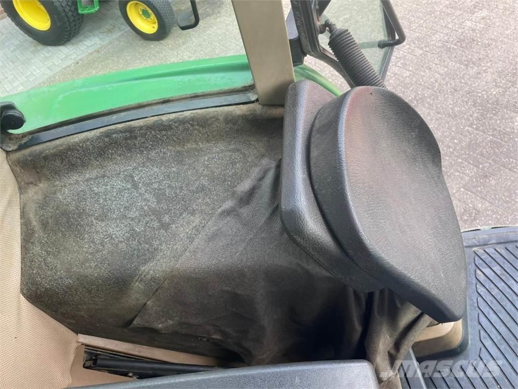 John Deere 6800 Traktoriai