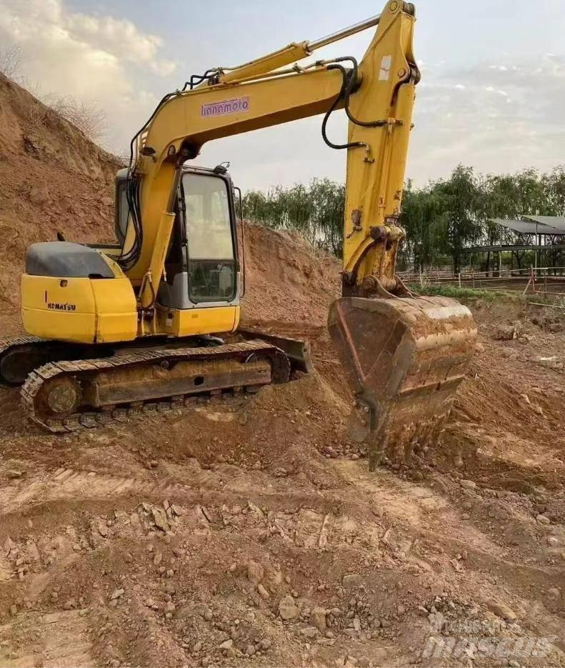 Komatsu PC78US Vikšriniai ekskavatoriai