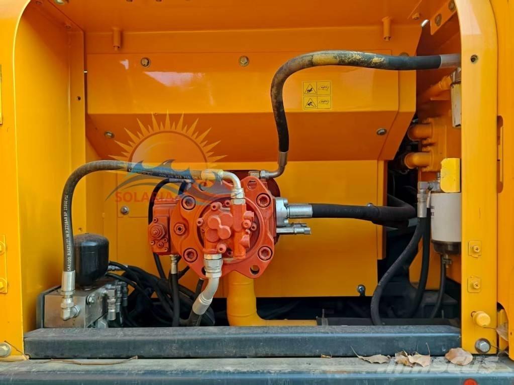 Hyundai R300LC-9 Vikšriniai ekskavatoriai
