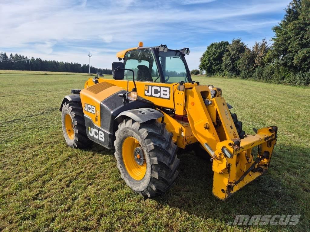 JCB 541-70 Teleskopiniai krautuvai žemės ūkiui