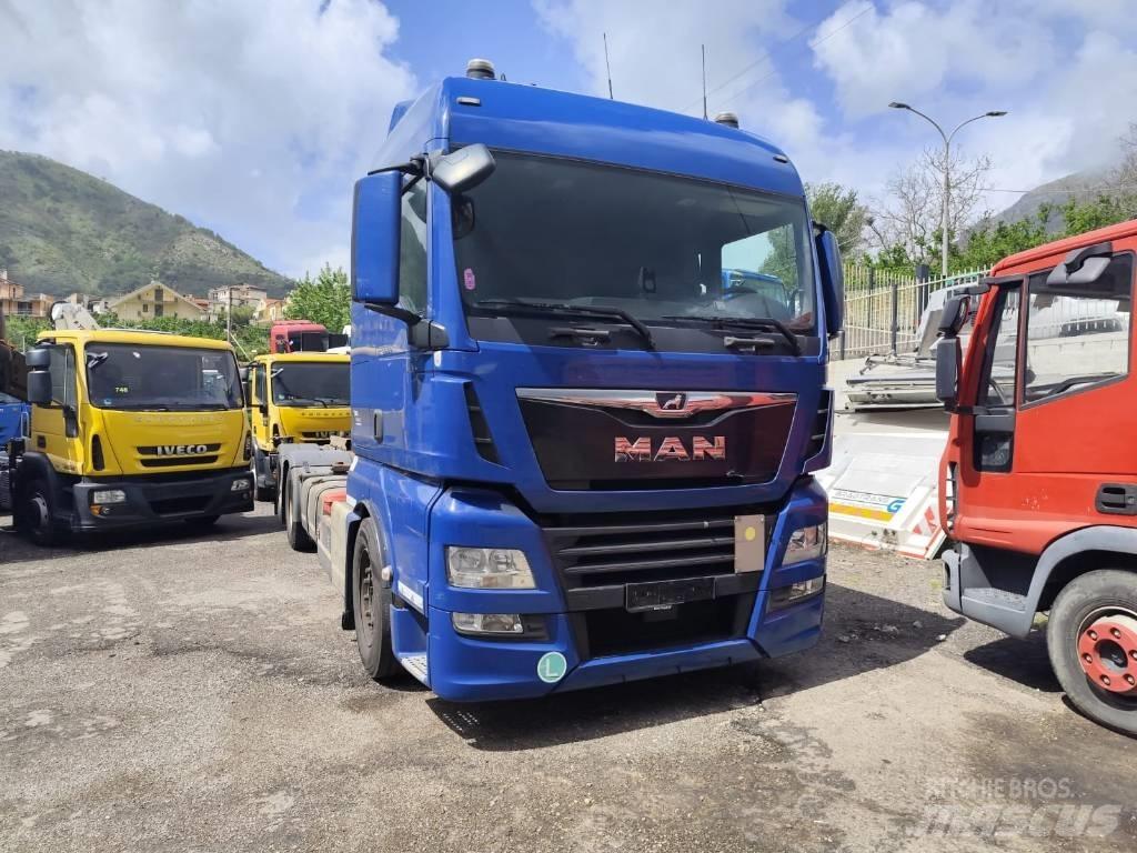 MAN TGX 26.420 Konteinerių nuožulnaus pakėlimo ant platformos krautuvai