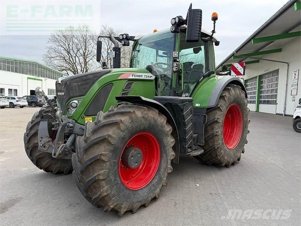 Fendt 724 vario s4 Traktoriai