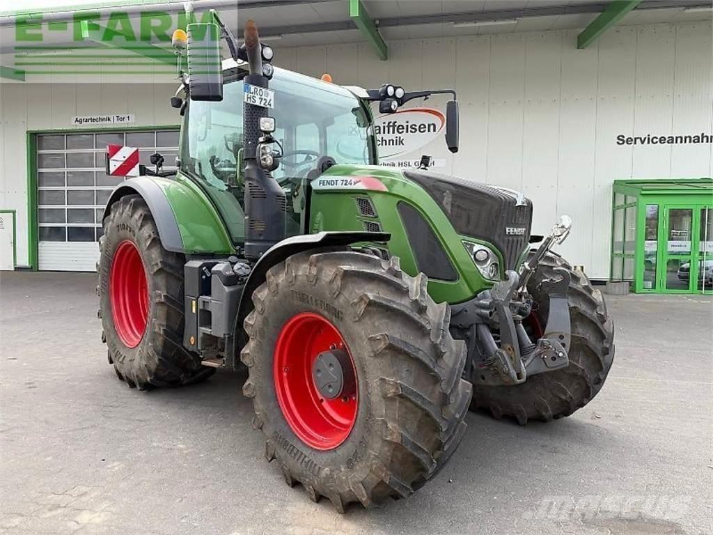 Fendt 724 vario s4 Traktoriai