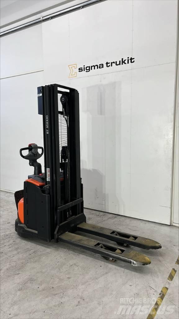 Toyota SWE 120 L Rankiniai vėžimėliai