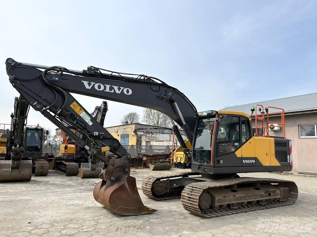 Volvo EC 220 E Vikšriniai ekskavatoriai