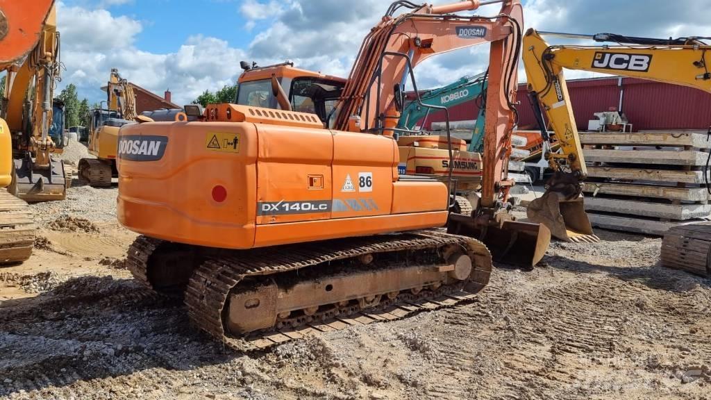 Doosan DX 140 LC-3 Vikšriniai ekskavatoriai