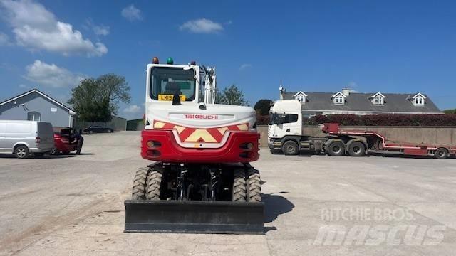 Takeuchi TB295W Ratiniai ekskavatoriai