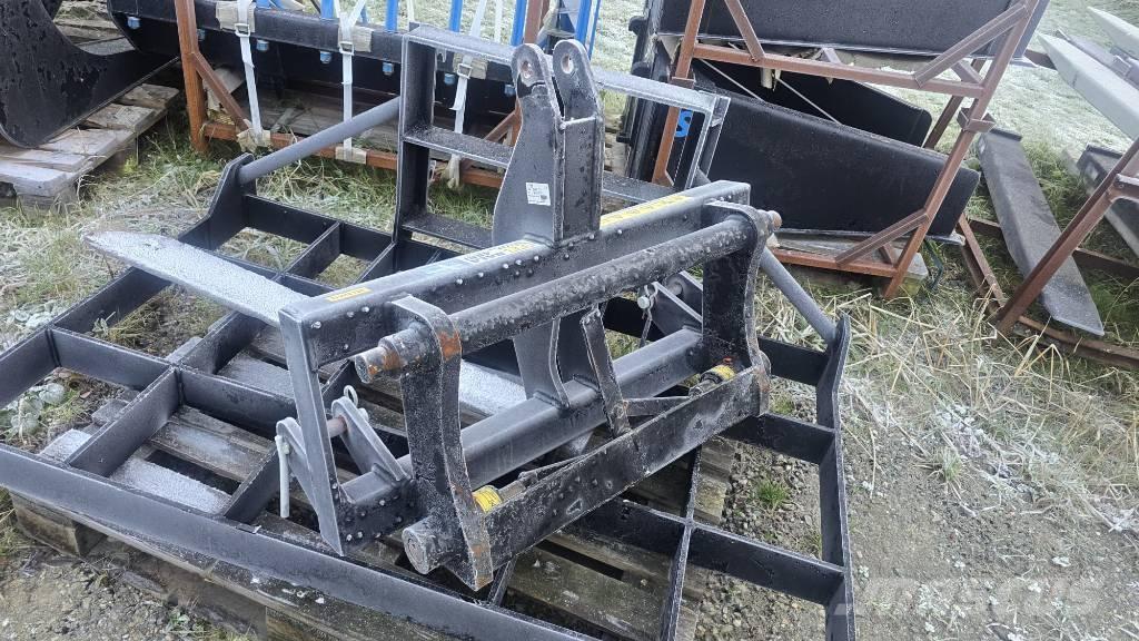  Adapter 3 punkt - L30 Naudoti ratiniai krautuvai