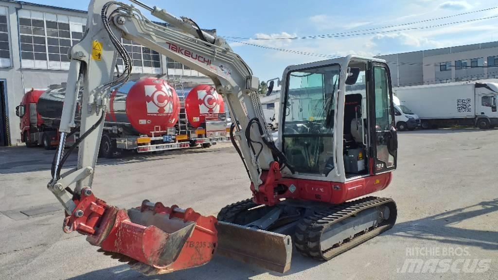 Takeuchi TB 240 Mini ekskavatoriai < 7 t