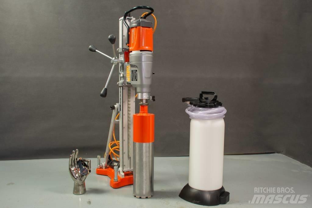 Husqvarna DM430 WT10 Statyba - Kita