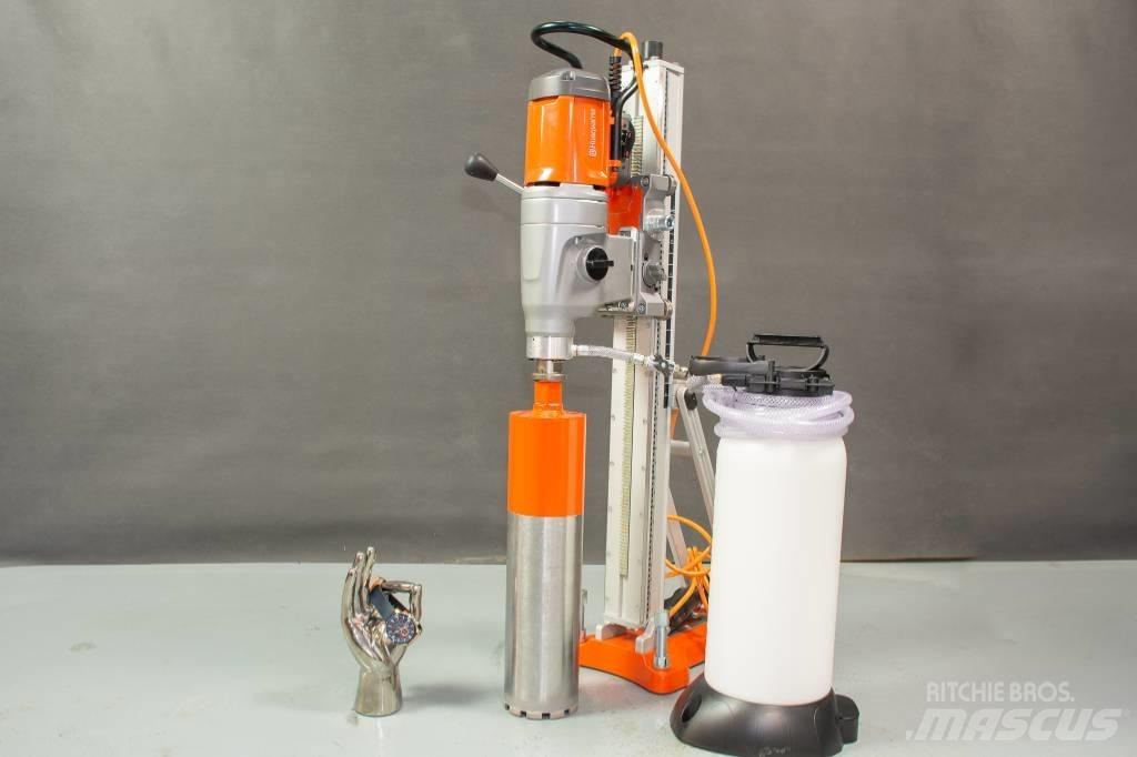 Husqvarna DM430 WT10 Statyba - Kita