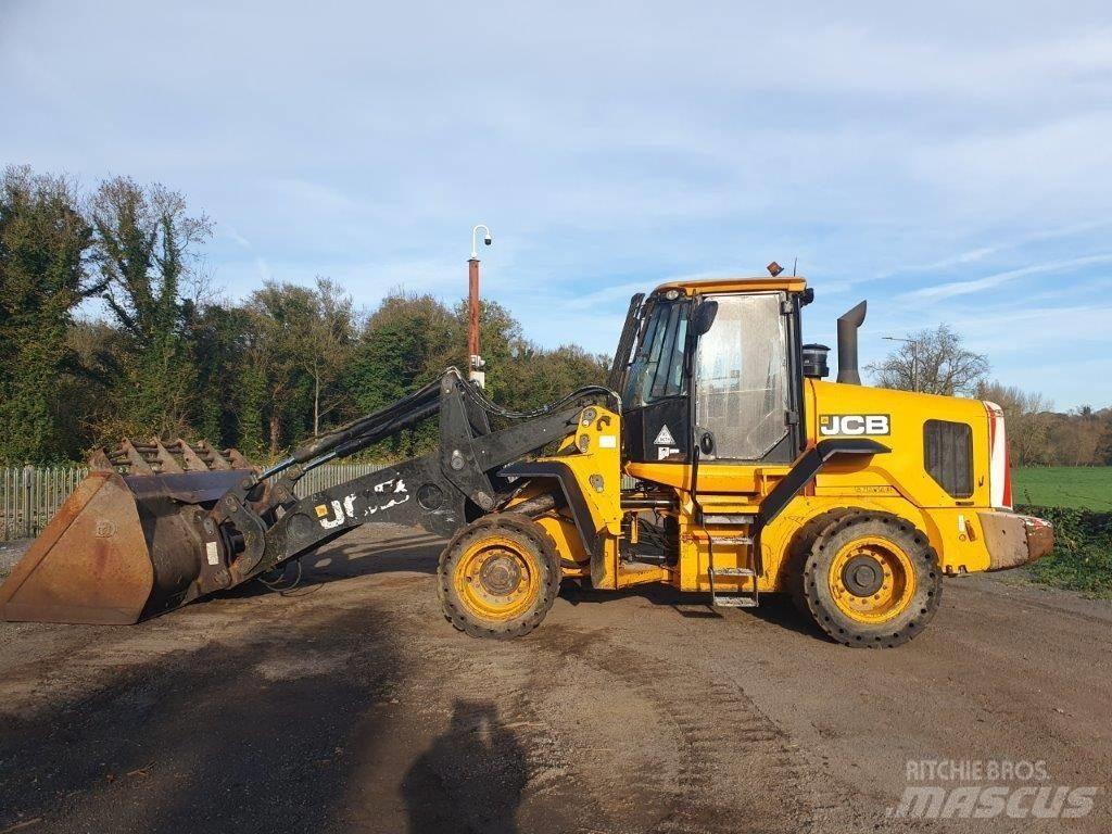 JCB 437 HT Naudoti ratiniai krautuvai