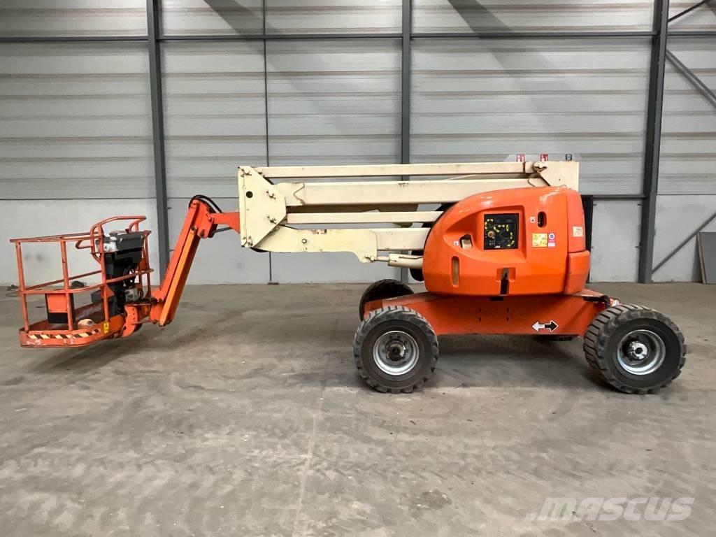JLG 450 AJ Alkūniniai keltuvai