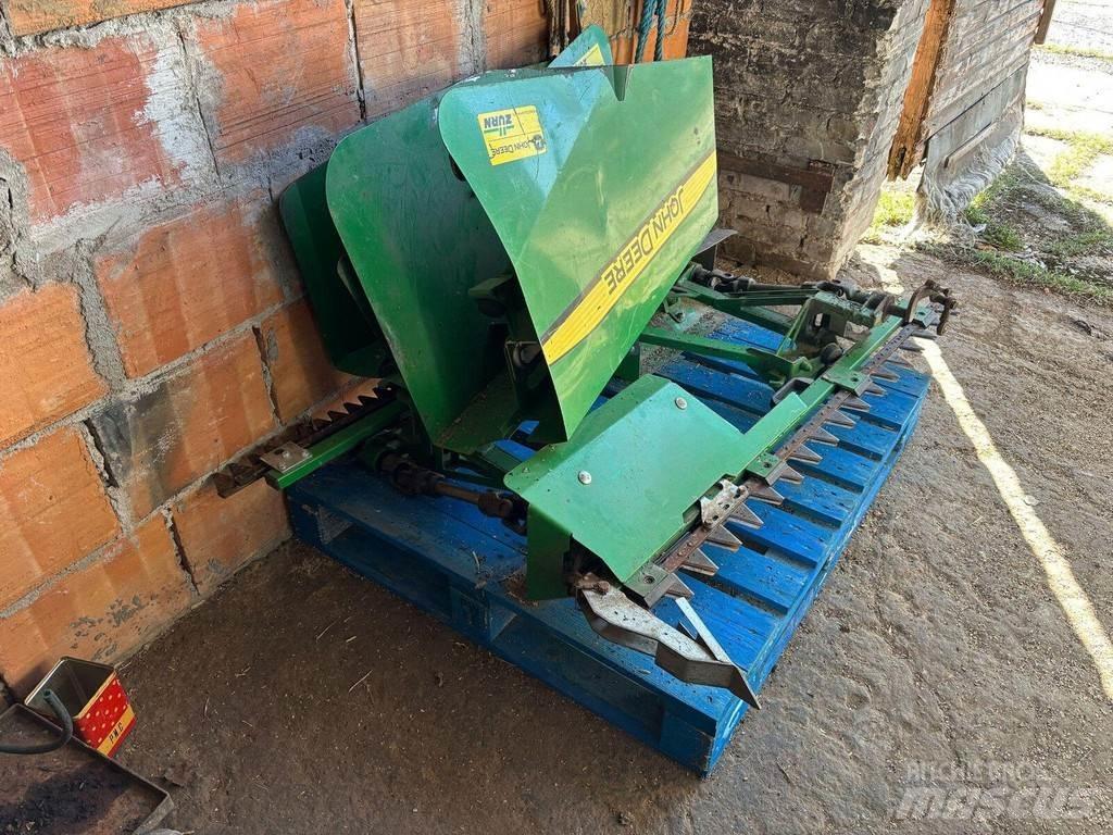 John Deere T670 Derliaus nuėmimo kombainai