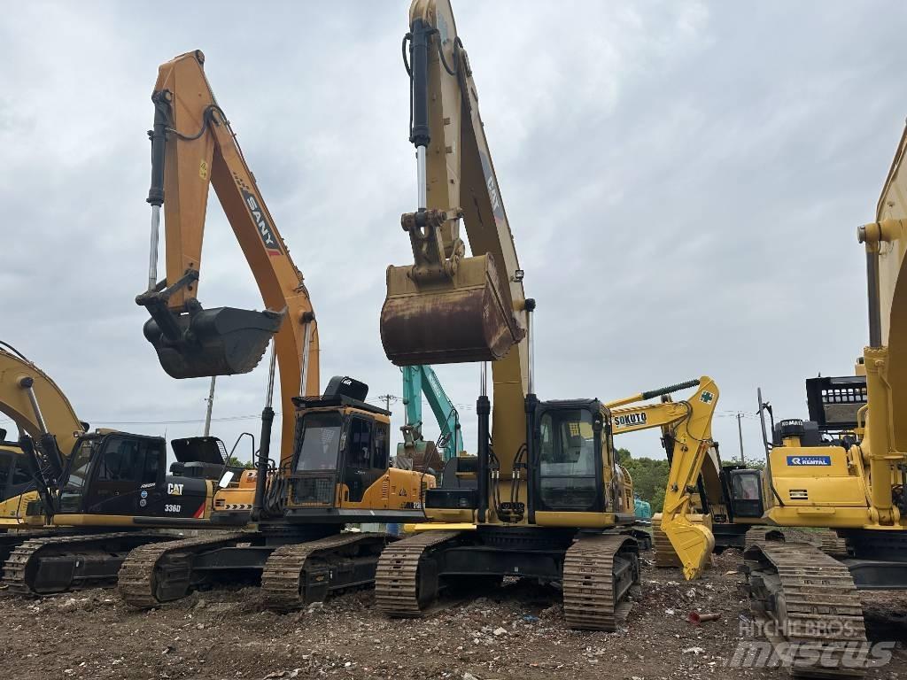 CAT 336 D Vikšriniai ekskavatoriai