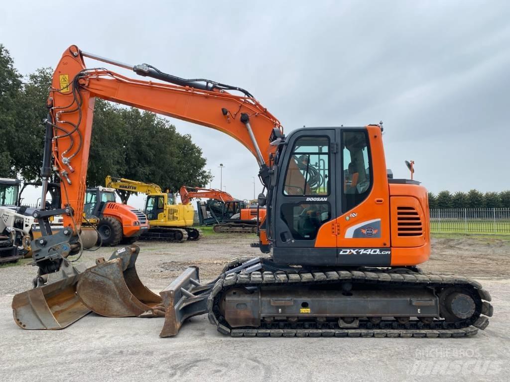 Doosan DX 140 LCR-5 Vikšriniai ekskavatoriai