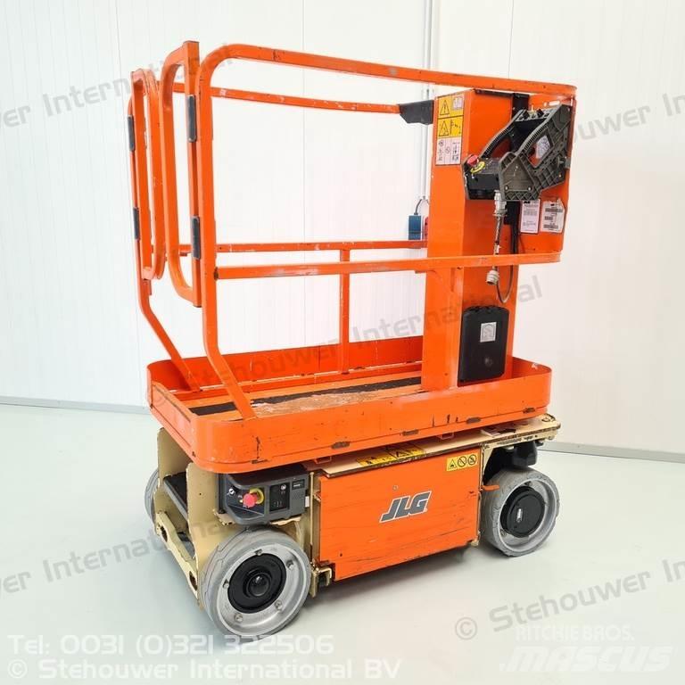 JLG 1230ES Kiti keltuvai ir platformos