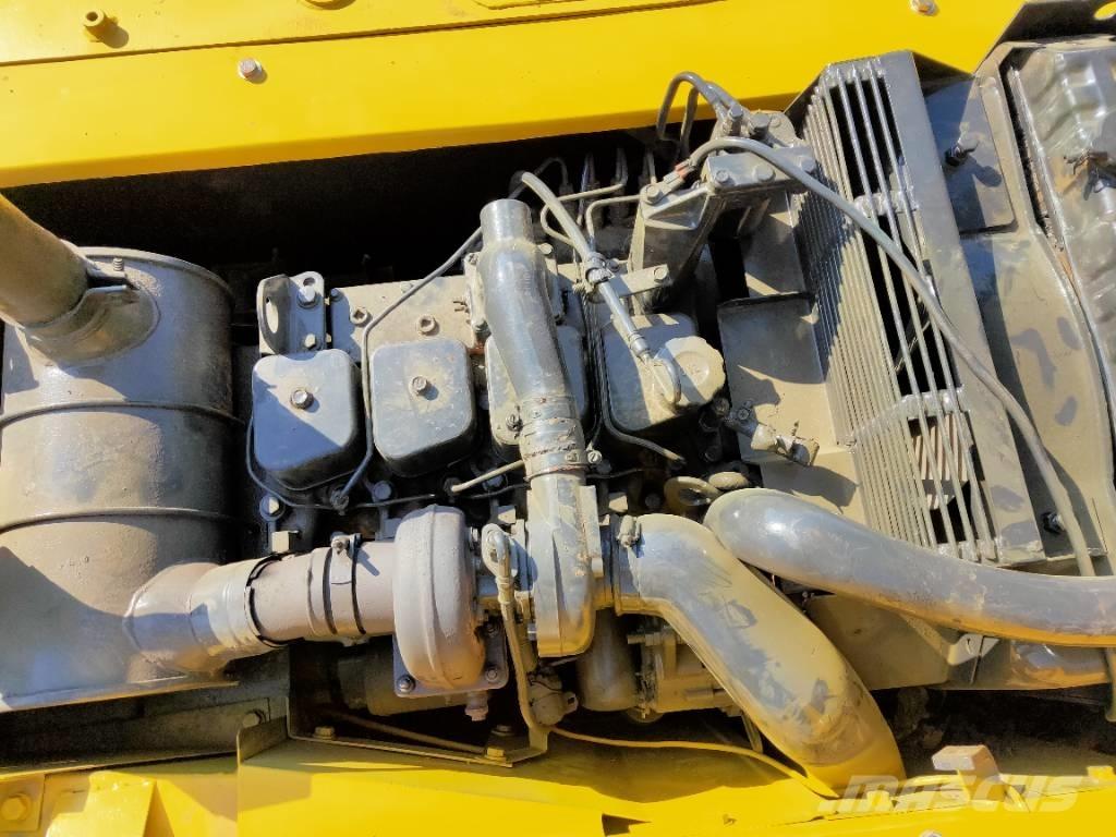 Komatsu PC120-6 Vidutinės galios ekskavatoriai 7-12 t