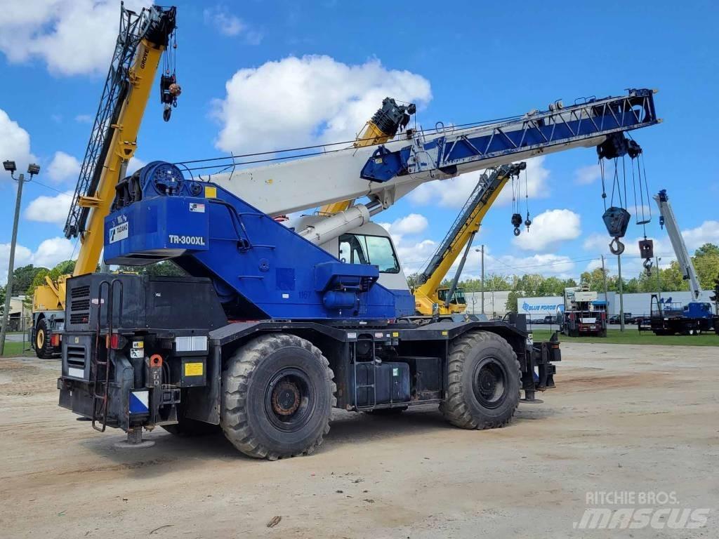 Tadano TR 300 XL-4 Neapdoroto reljefo kranai