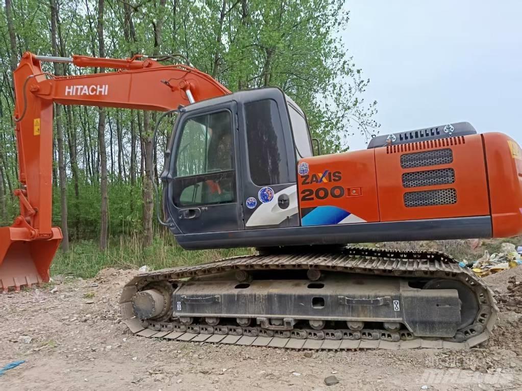 Hitachi ZX200 Vikšriniai ekskavatoriai