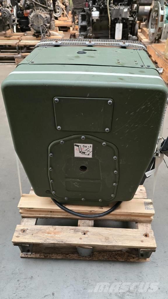 Hatz 1D81C Varikliai