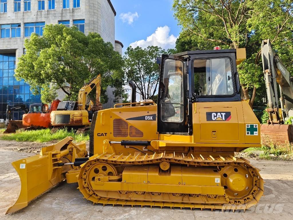 CAT D 5 K Vikšriniai buldozeriai
