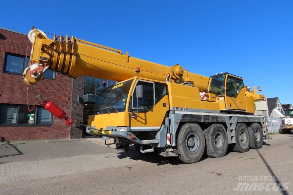 Liebherr LTM 1060-2 Visureigiai kranai