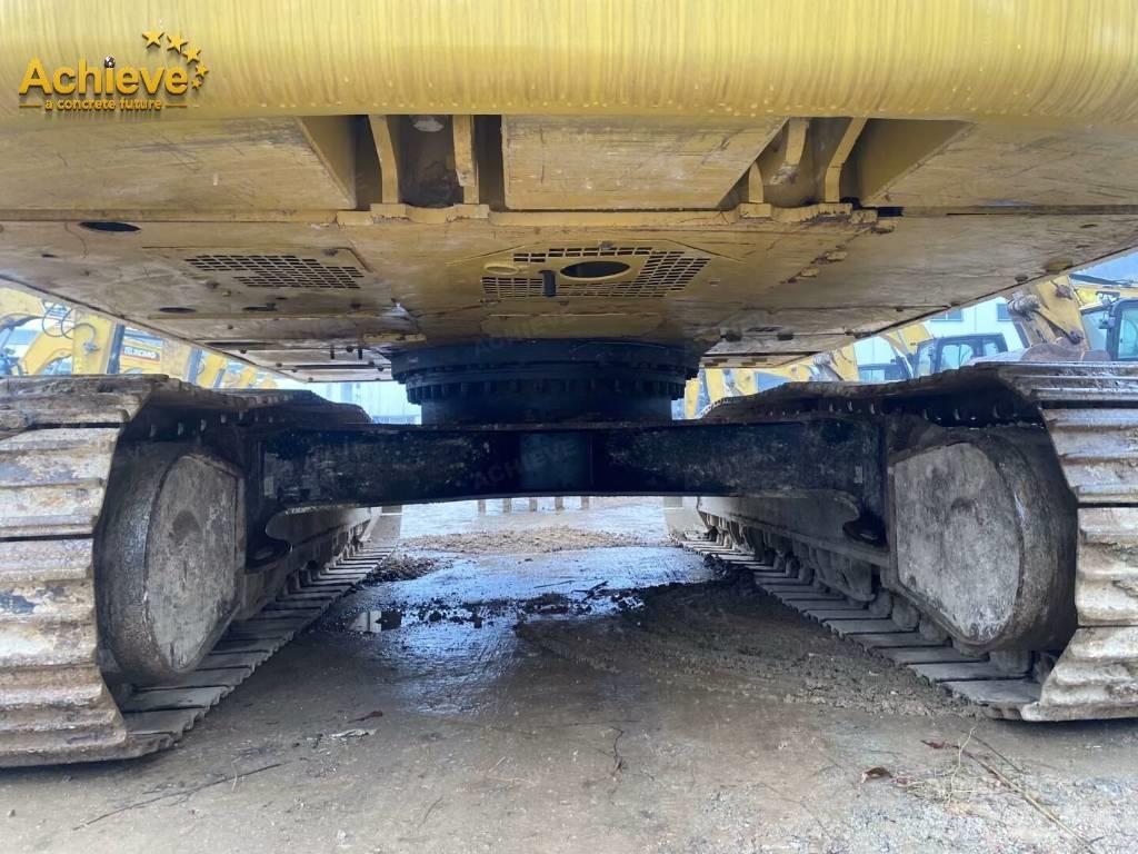 CAT 320 Vikšriniai ekskavatoriai