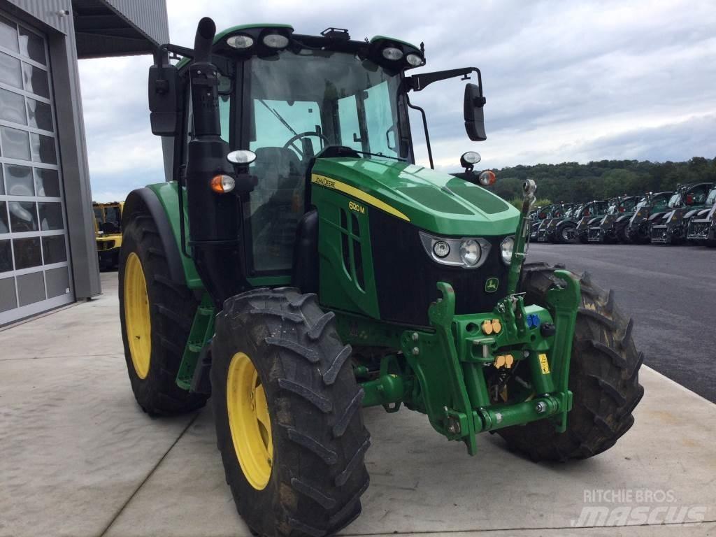 John Deere 6120M Traktoriai