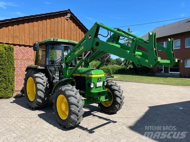 John Deere 2140 Traktoriai