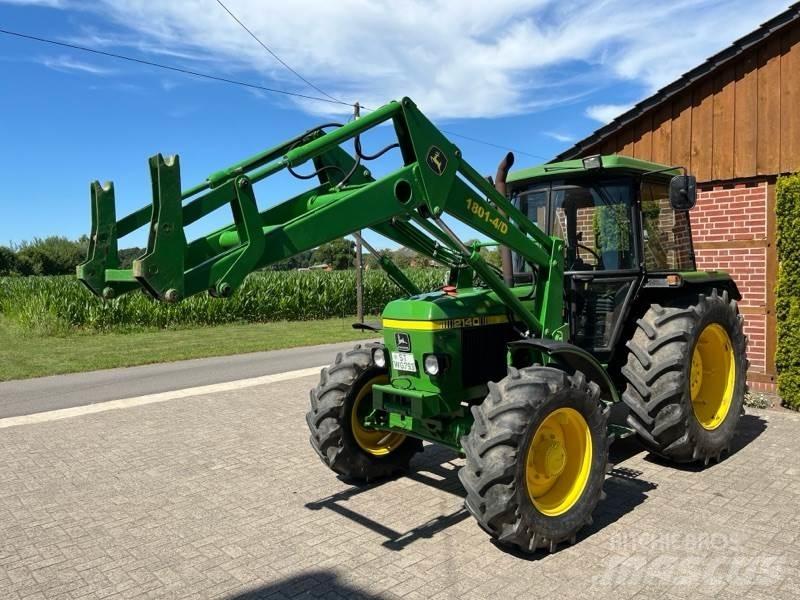 John Deere 2140 Traktoriai