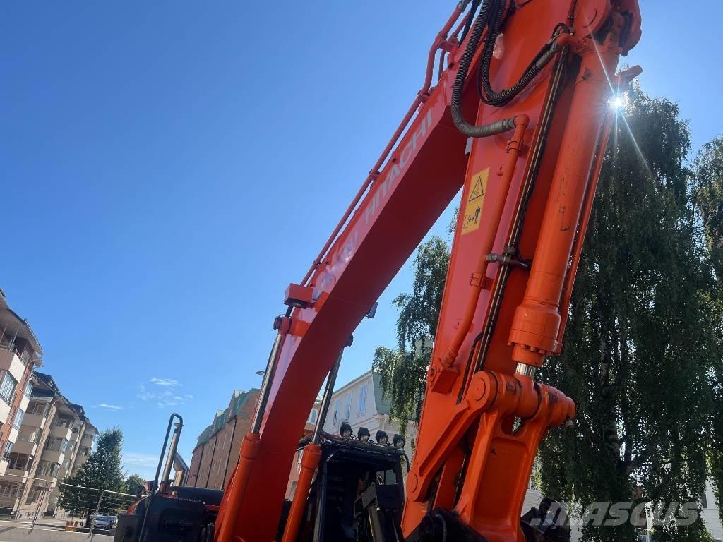 Hitachi ZX 210 LC-5B Vikšriniai ekskavatoriai