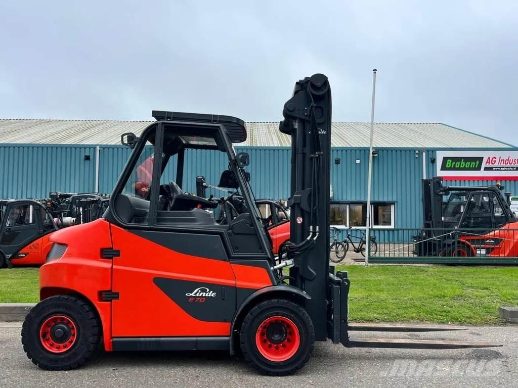 Linde E70-01 Elektriniai šakiniai krautuvai