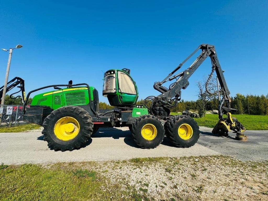 John Deere 1470 E Miško technika (Harvesteriai)