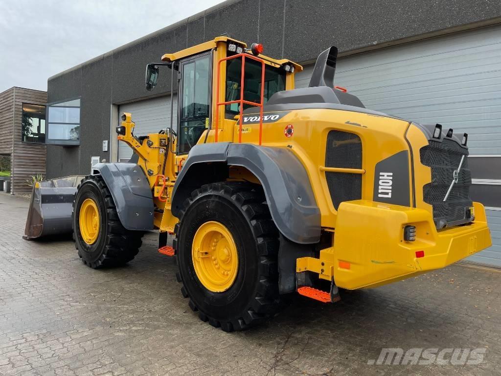 Volvo L110H Naudoti ratiniai krautuvai